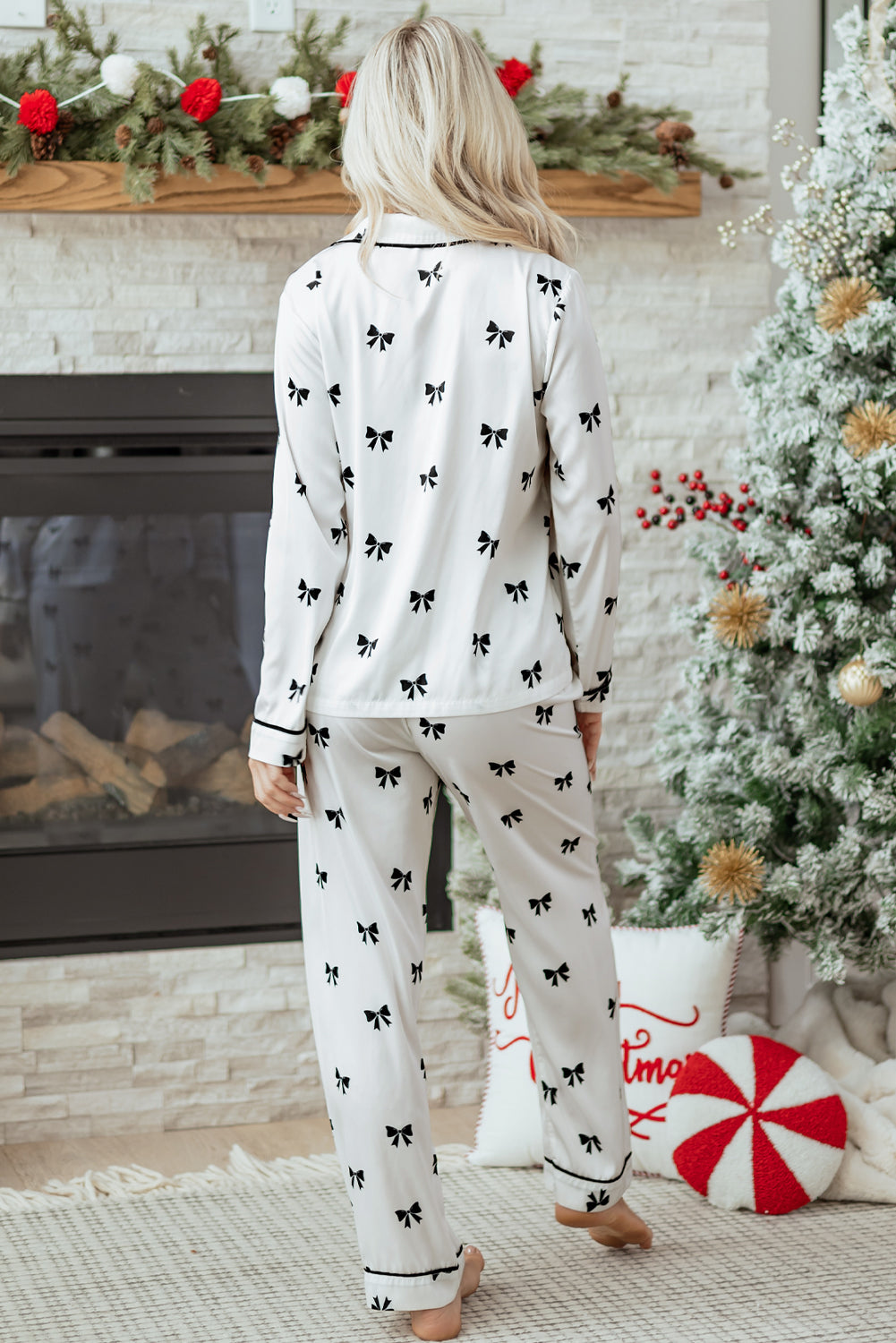 White and Black Bow Sleepwear